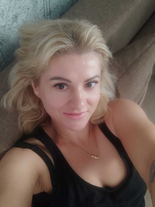 Тәтесі қызы секс