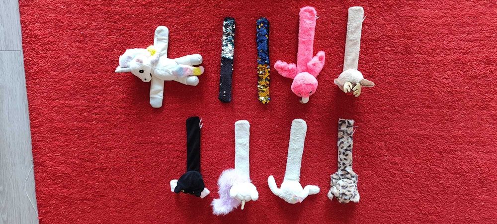 Pulseiras de pelucia (Snap Bracelet)