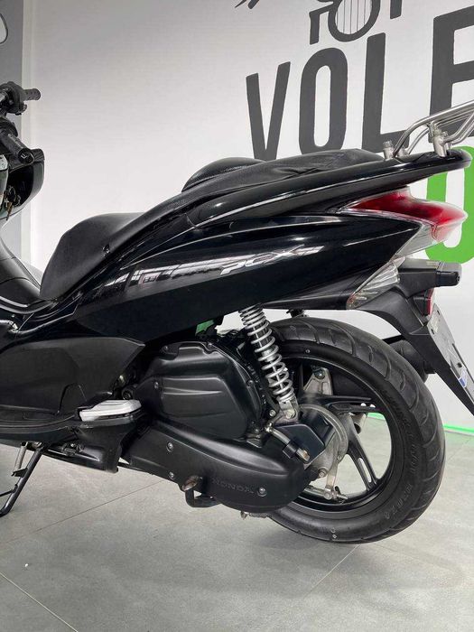 Скутер Honda PCX 125