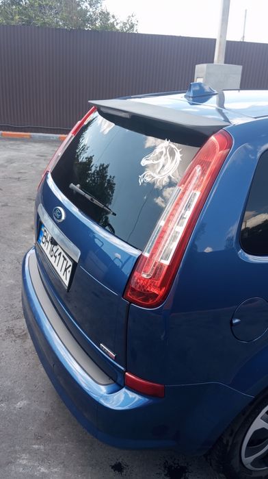 Автомобиль Ford c-max 2009