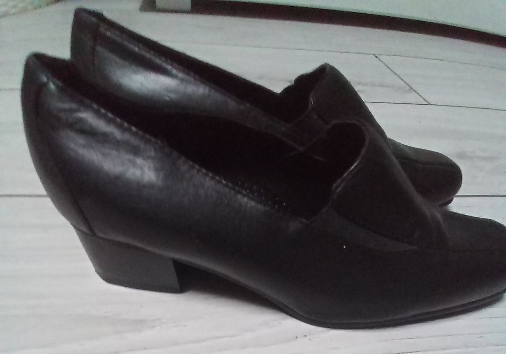Buty skórzane...
