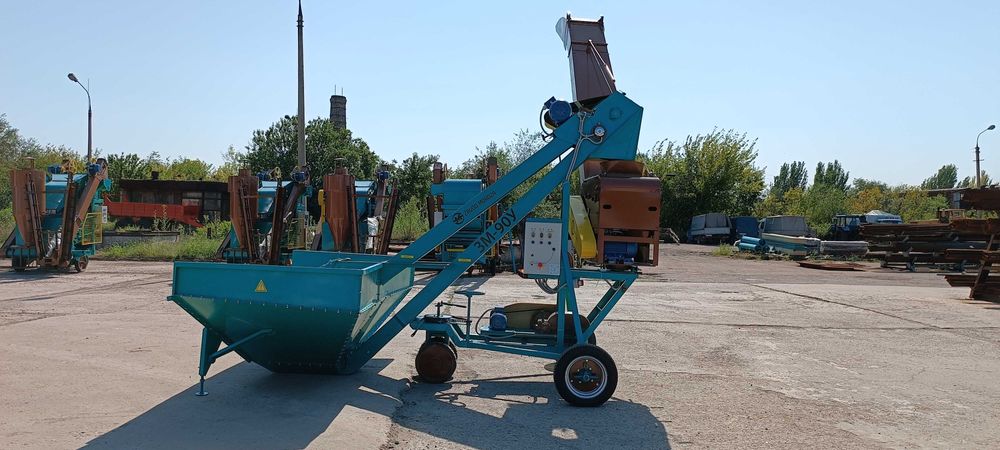 Зернометач ЗМБ-90У бункерний.Зерномет. Зернометатель Бункерный 120