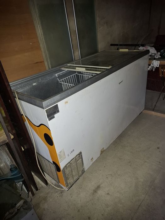 Морозильна камера