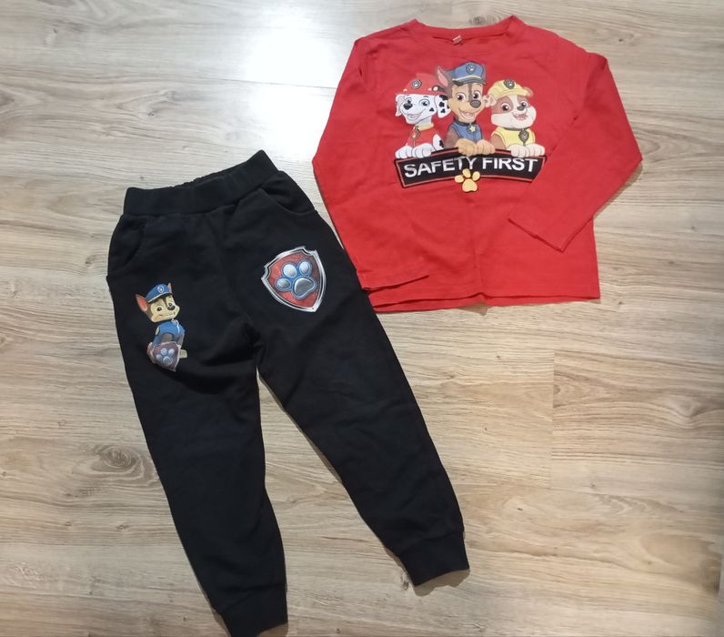 Zestaw dla chłopca spodnie dresowe koszulka Psi Patrol