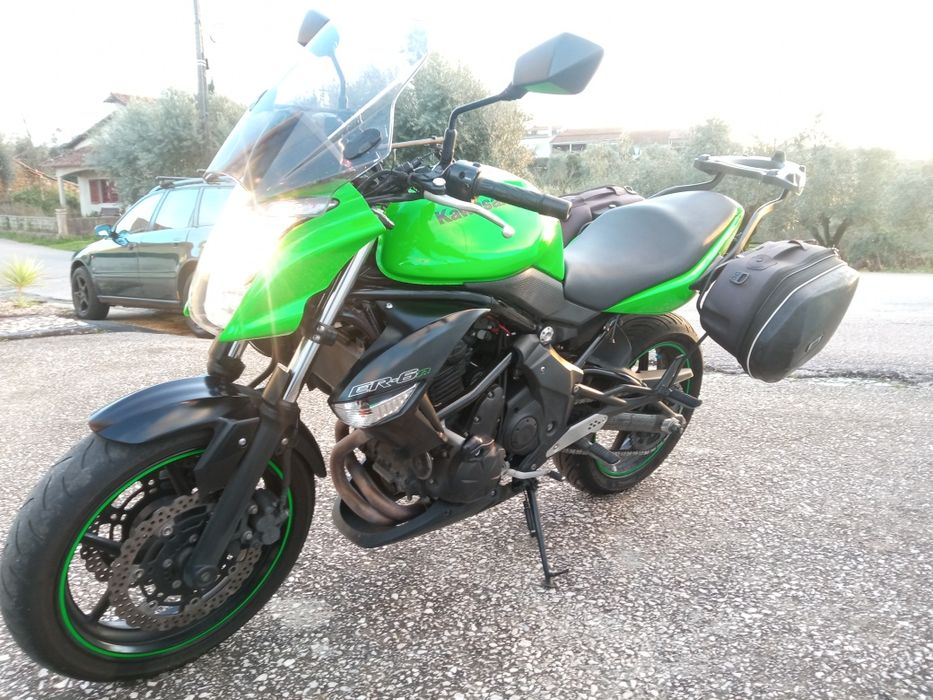 Kawasaki er6n 2010