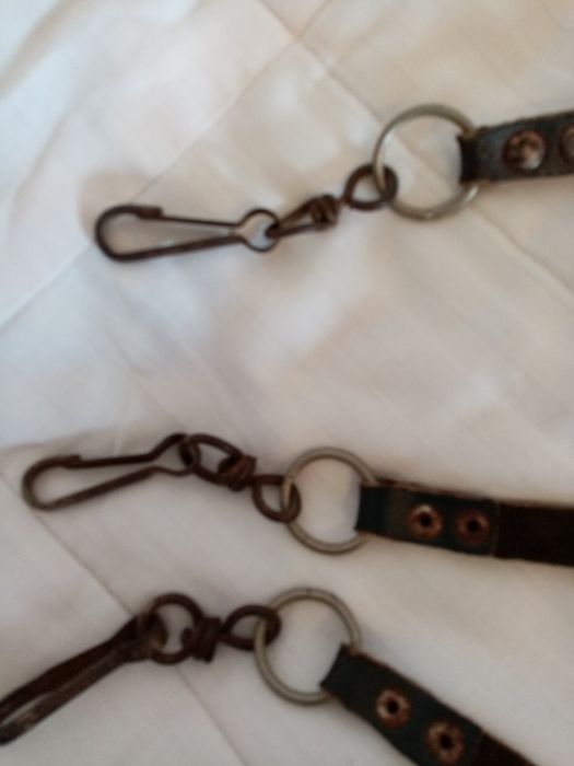 Antiga trela três cães