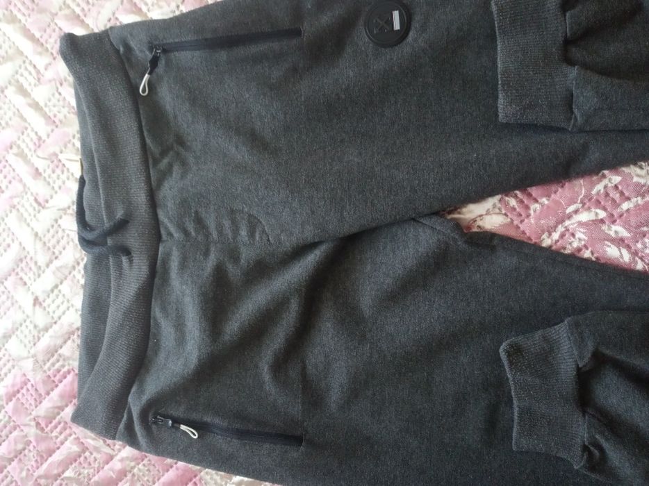 Костюм спортивний з