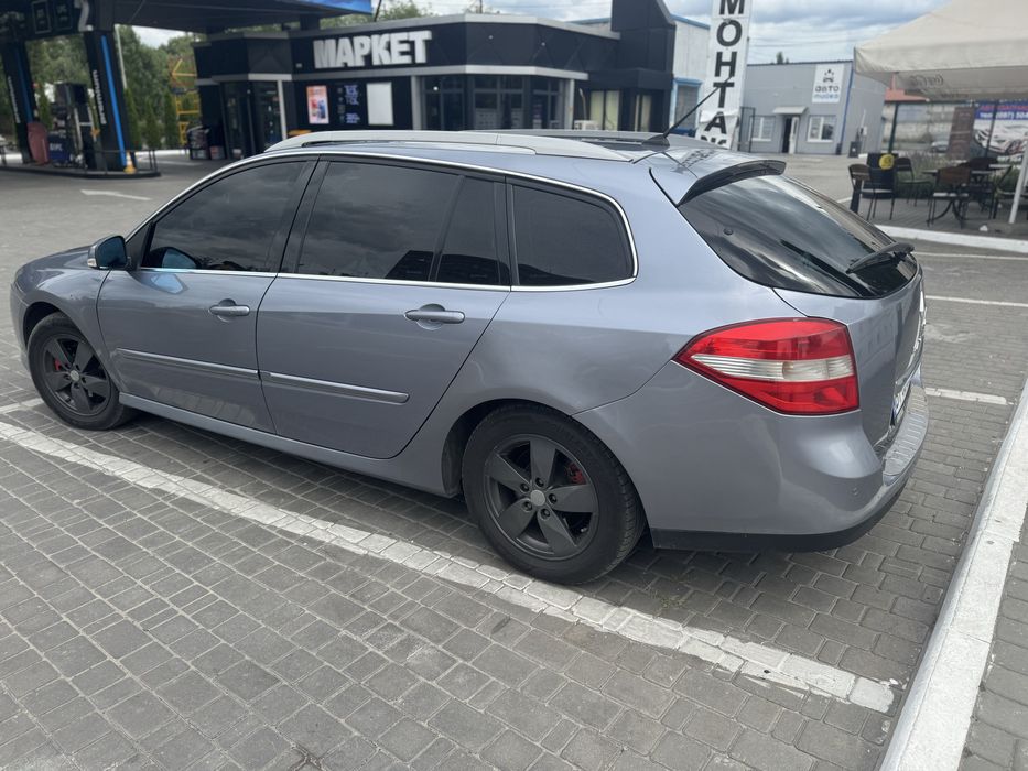 Ranault Laguna3 гарний стан