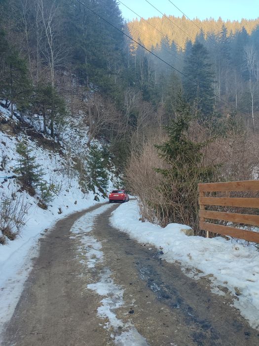 Відпочинок в Карпатах номер з окремим входом і кухнею .