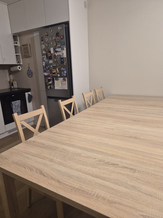 Stół rozkładany 100cm -250cm z 8 krzesłami