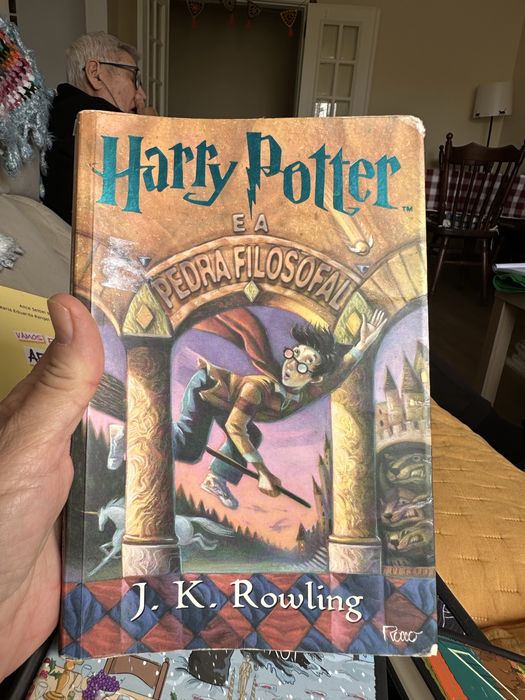 Livros diversos em bom estado