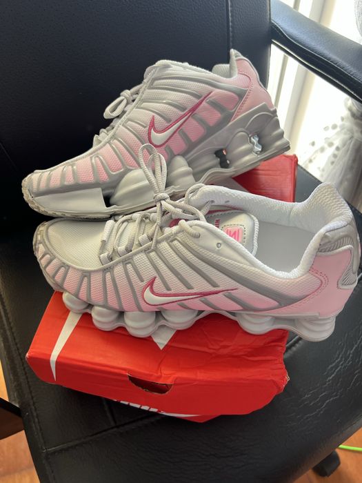 Nike shoks rosa novos