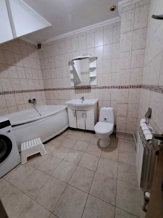 Терміновий продаж! Продам дуплекс 125,1 м2 з гаражем в центрі міста.