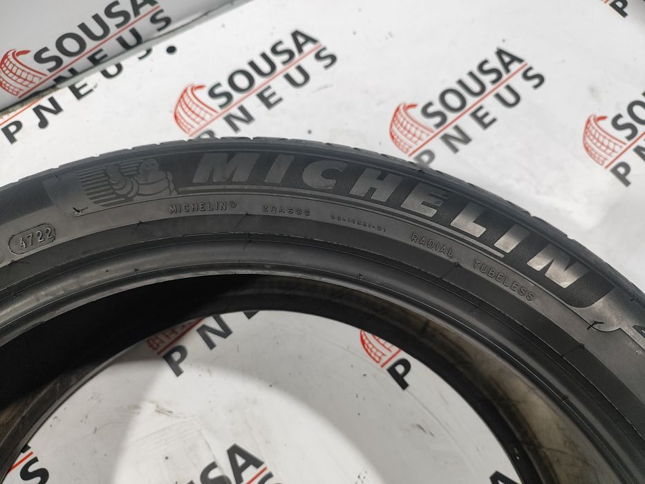 2 pneus semi novos Michelin 235-45R20 - Oferta da entrega