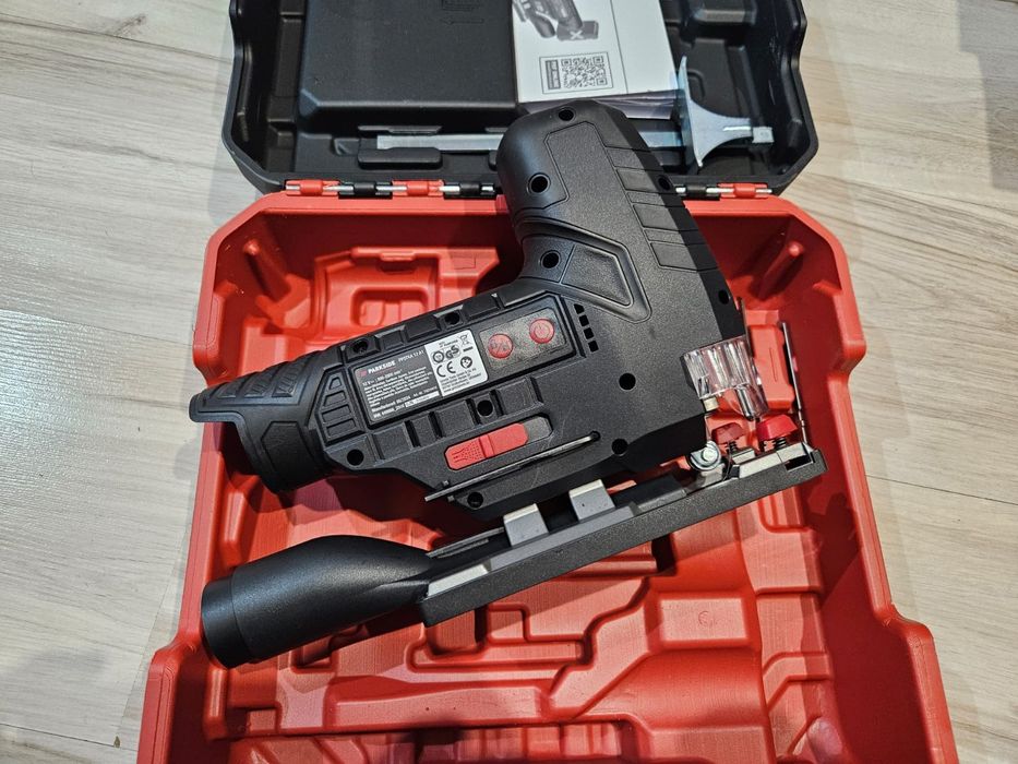 PARKSIDE PERFORMANCE Akumulatorowa wyrzynarka 12 V PPSTKA 12 A1