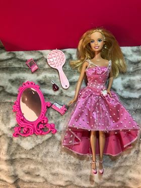 Lalka Barbie Mattel zestaw akcesoria + lustro