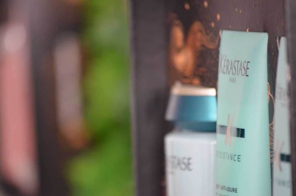 Precisa-se de Cabeleireira e Designer de Sobrancelhas