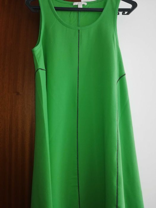 Vestido verde novo