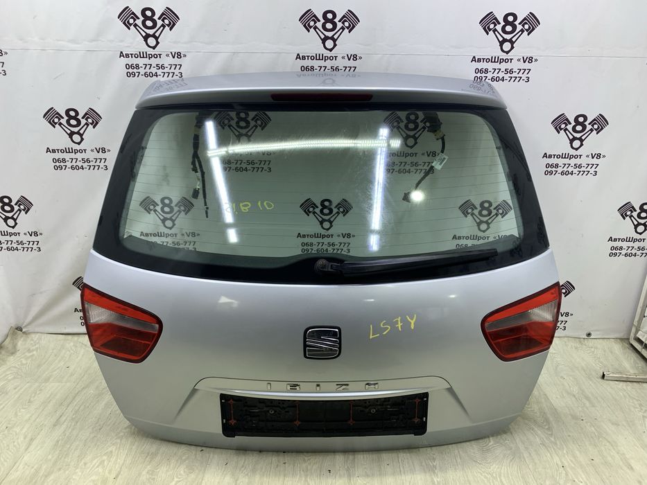 Кришка багажника Seat Ibiza 4 MK4 6J ляда сеат ібіца LS7Y