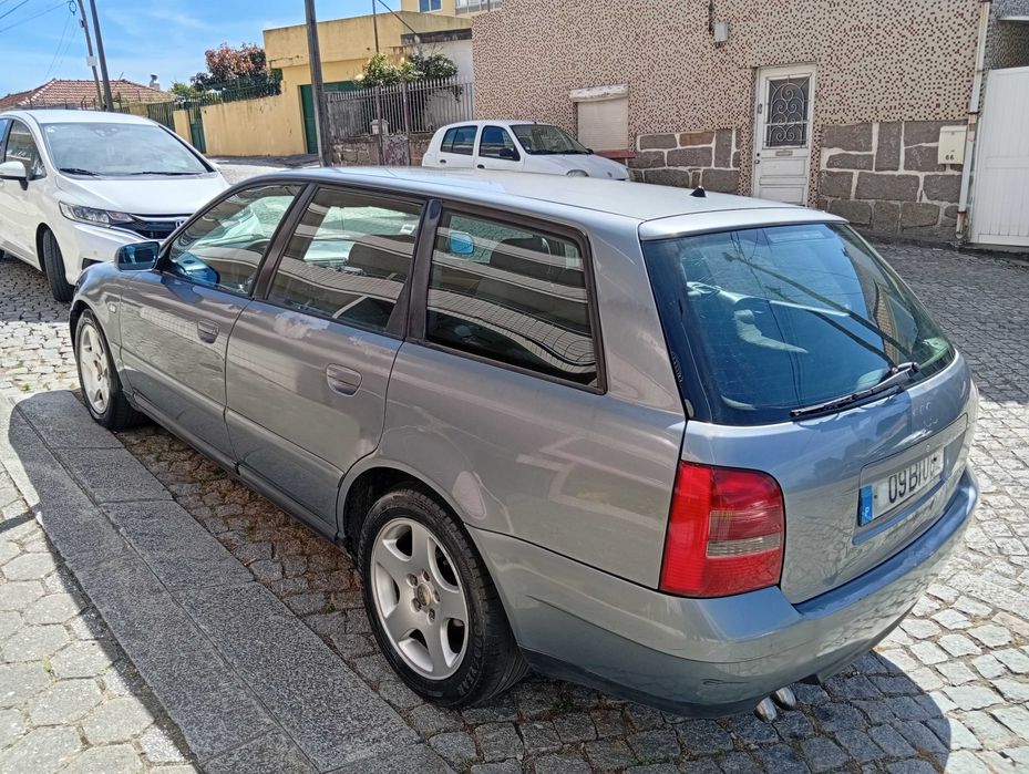 Audi A4 B5 1.9 turbo 110cc ano 1999