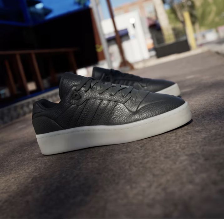 Adidas rivalry lux low 29,5 см