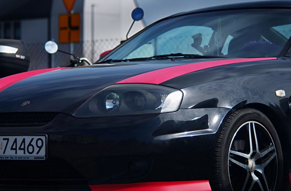 Hyundai Coupe Sport Line