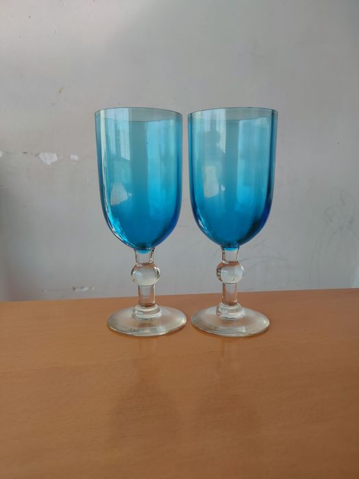 Conjunto de copos vintage.