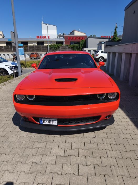 Dodge Challenger