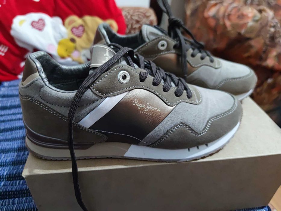 Sapatilhas bege Pepe jeans