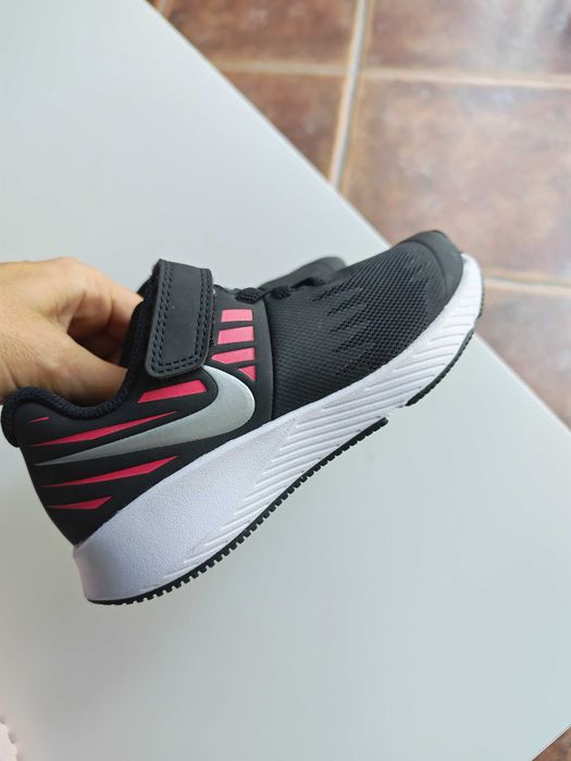 Sapatilhas Nike novas