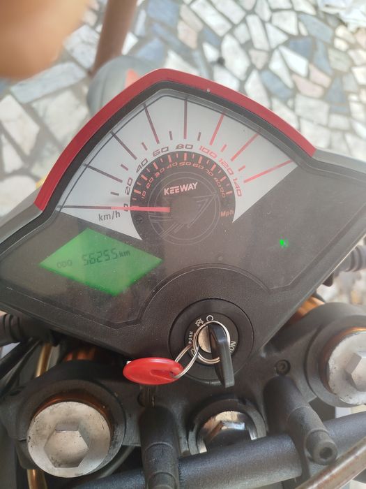 Keeway TXM 125 – 2016 – Apenas 5.600 km - Negociavel