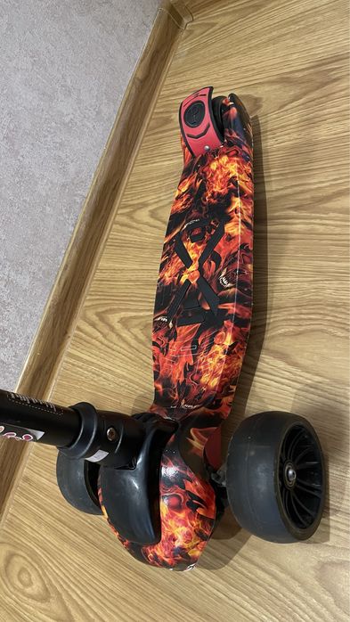 Самокат дитячий