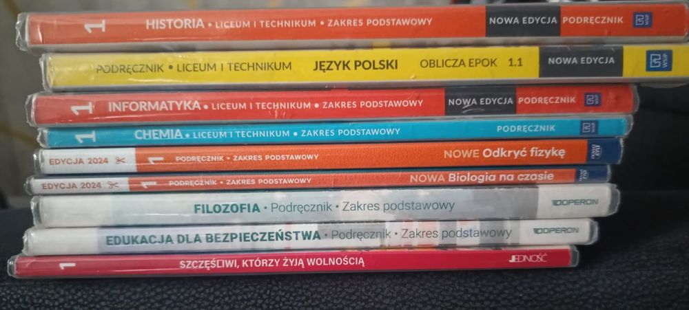 Podrecznik Chemia 1 wsip