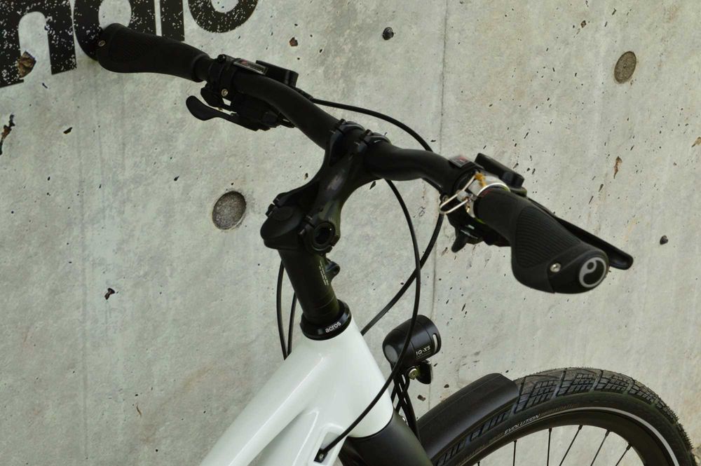 SIMPLON Spotlight II Deore 3x10 piękny alu trekking DT Swiss 162-171cm