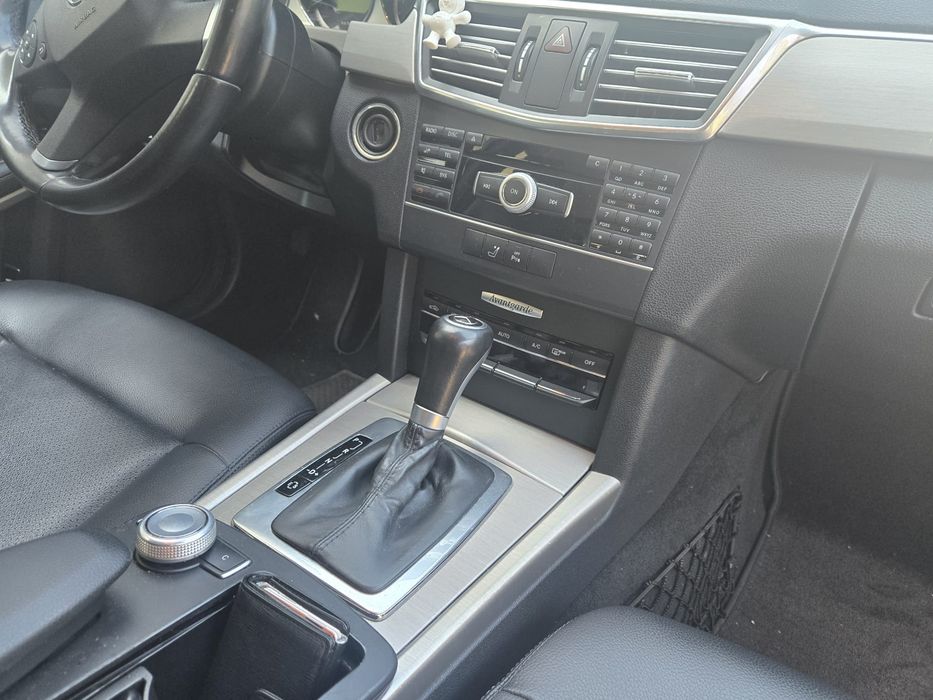 Mercedes E 250 station CDI caixa automática