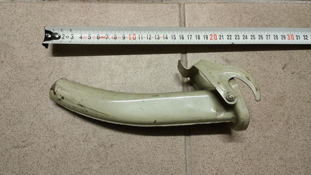 Lejek do kanistra na paliwo nowy wraz z uszczelką oryginalny