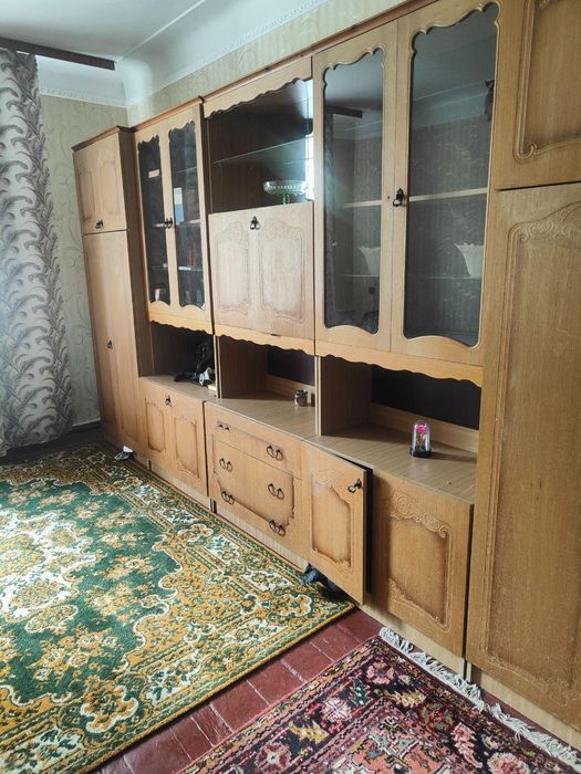 Продаж великої кімнати на ст.м КПІ, Київ