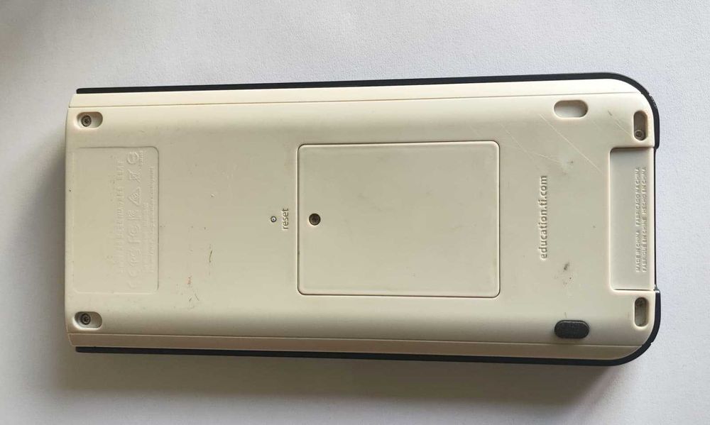 Calculadora Gráfica Texas Instruments TI-Nspire™ CX + cabo USB