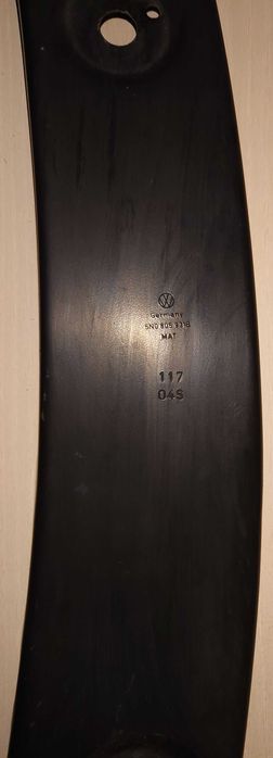 Кpонштeйн фары пeрeднeй панели левый VW Tiguan 5N0805931В