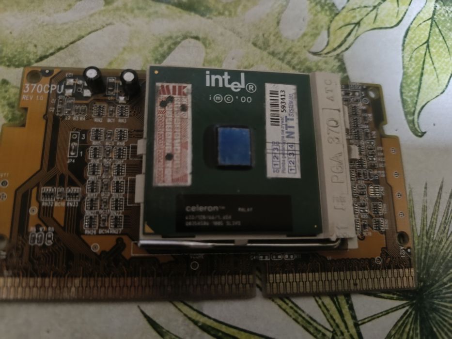 Intel Pentium 2 plus karta graficzna