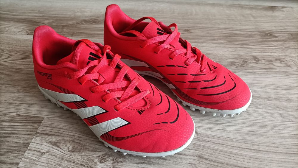 Adidas Predator Turfy Rozm. 34