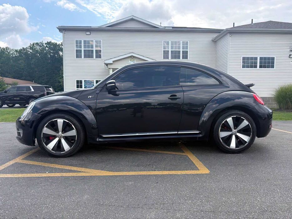 Volkswagen Beetle      2015