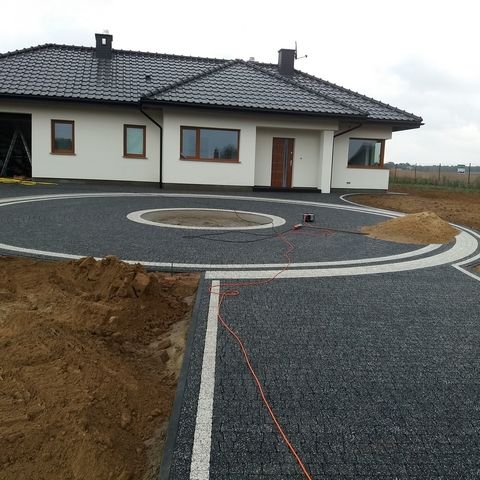 Kompleksowe układanie kostki brukowej