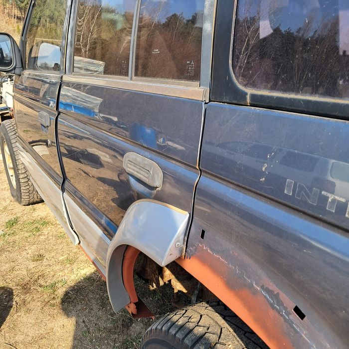 Drzwi prawe lewe Mitsubishi Pajero