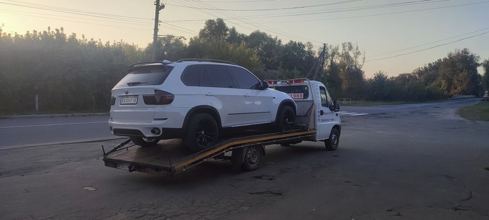 Послуги Евакуатор 24/7