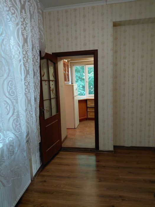 Продам 2-кімнатну квартиру 46 м² з індивідуальним опаленням, центр (район Турецької площі)