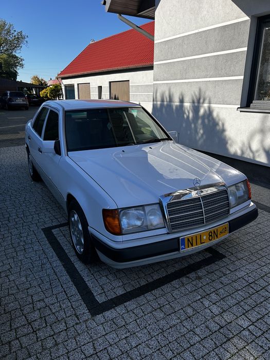Mercedes 124 250D