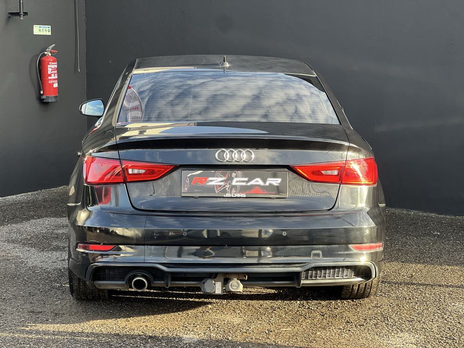 Audi A3 Limousine 1.6 Tdi S Line