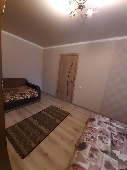 Подобово квартира з ремонтом від власника в м.Коростень Житомирської