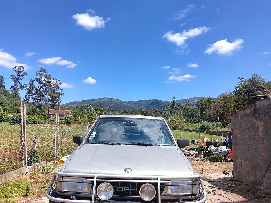 Jipe Opel frontera